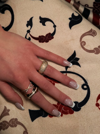Crossover Ring